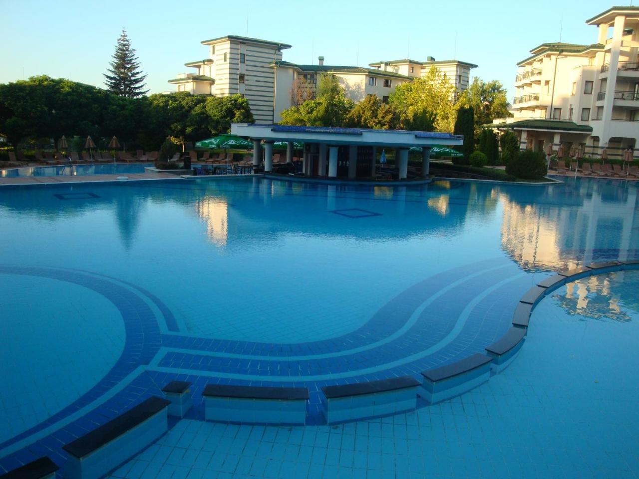 Kalina Private Apartments In Emerald Resort, Ravda Exterior foto